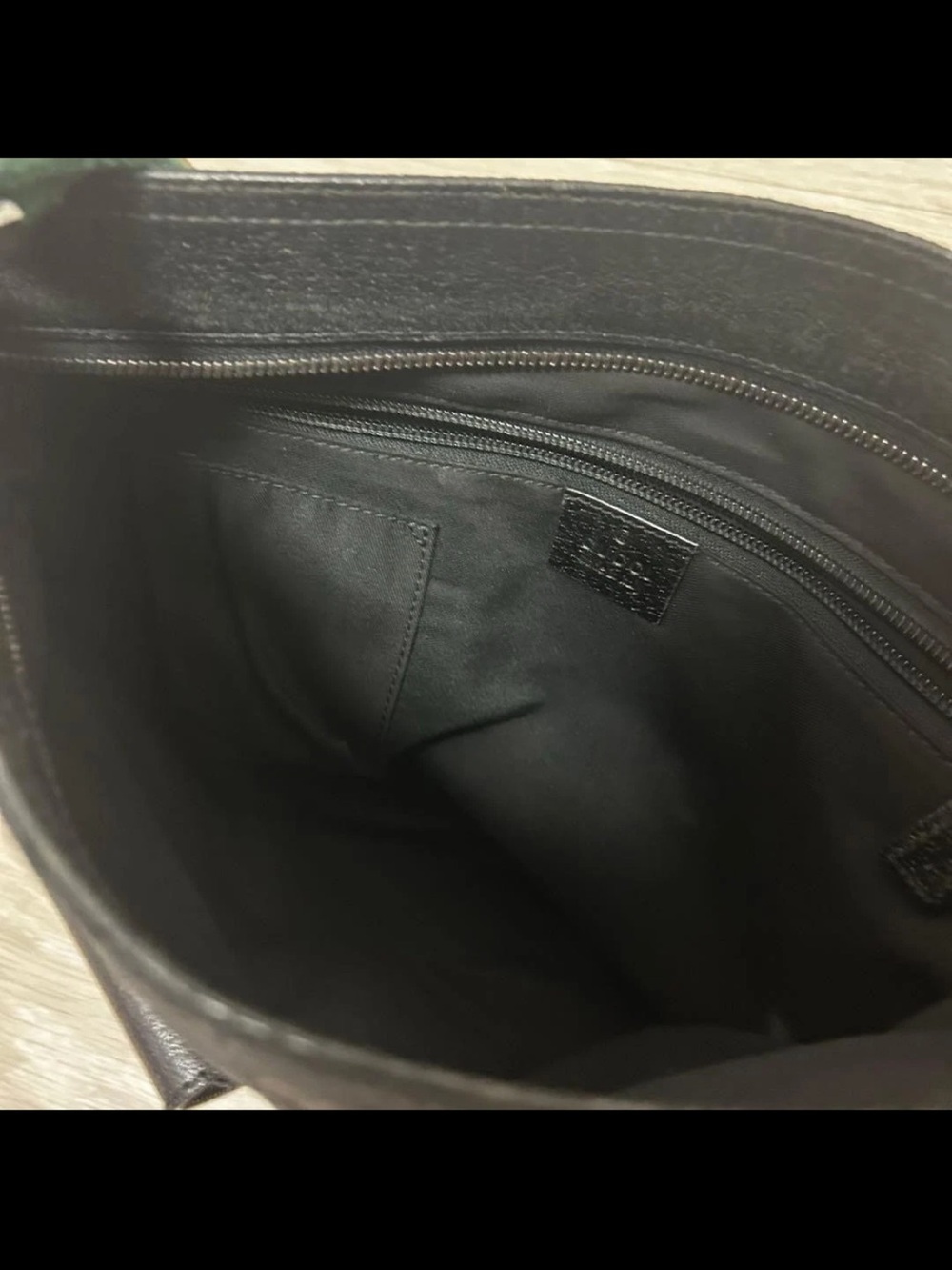 Gucci Black Messenger Bag with Red and Green Web Strap - Picture 7 of 15